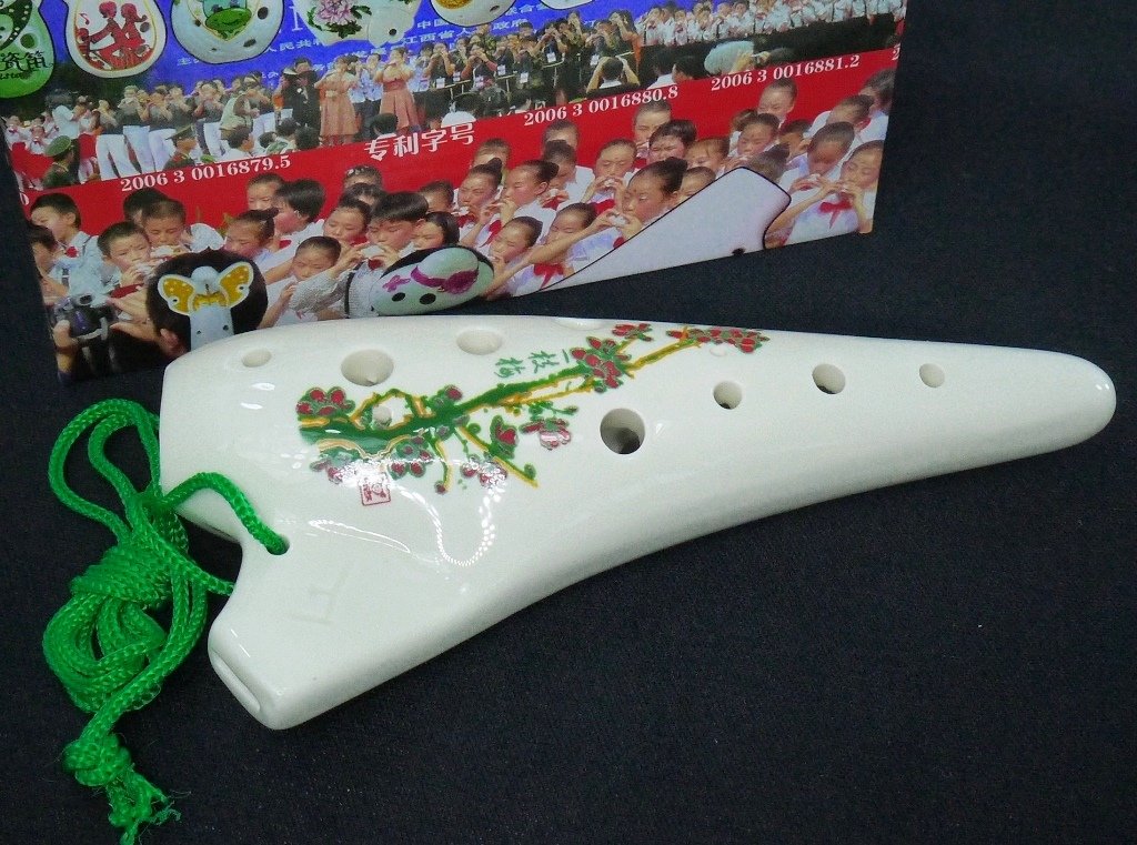 Amazon | オカリナ ocarina 陶器製12穴 中国陶笛（土笛）緑 | オカリナ